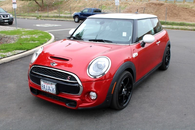 2018 Mini Mini Cooper S 3rd Gen - Image 20 of 21
