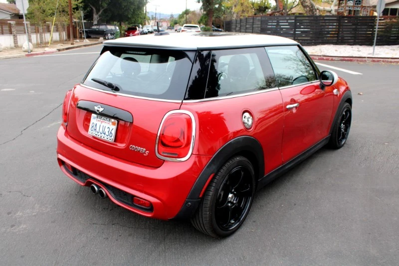2018 Mini Mini Cooper S 3rd Gen - Image 8 of 21