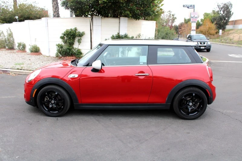 2018 Mini Mini Cooper S 3rd Gen - Image 5 of 21