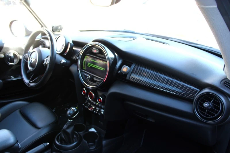 2018 Mini Mini Cooper S 3rd Gen - Image 13 of 21