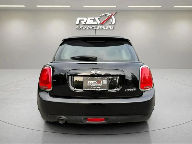 2018 Mini Mini 3rd Gen - Image 4 of 12