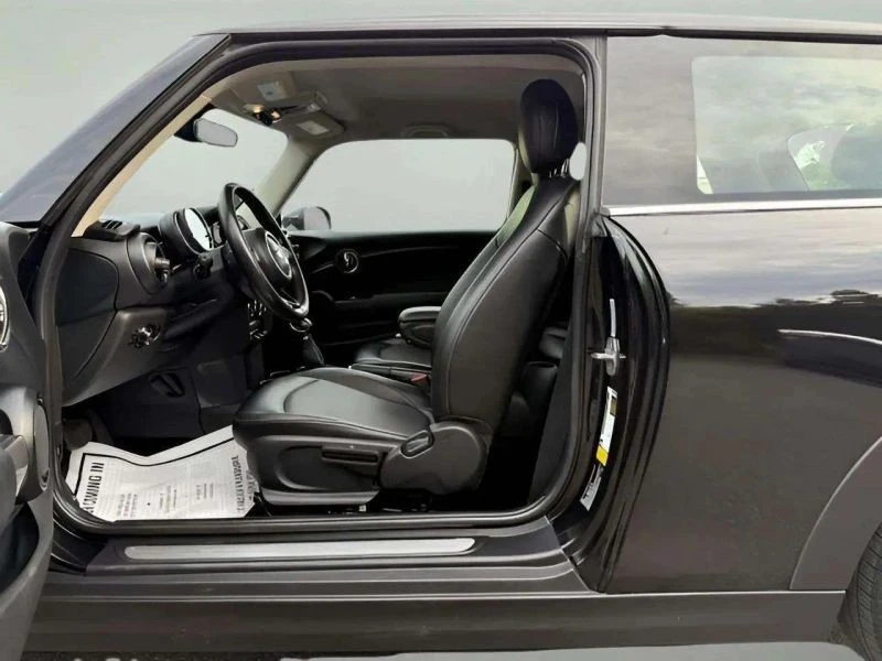 2018 Mini Mini 3rd Gen - Image 11 of 12