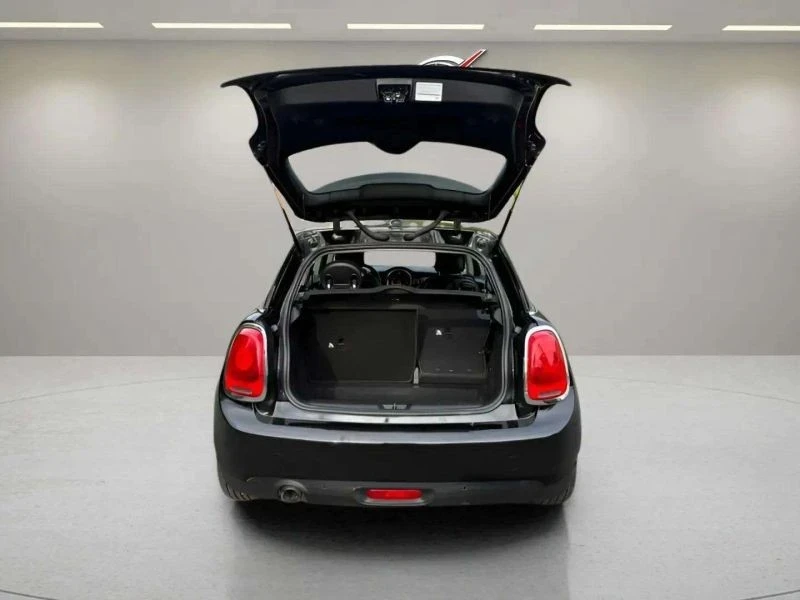 2018 Mini Mini 3rd Gen - Image 9 of 12