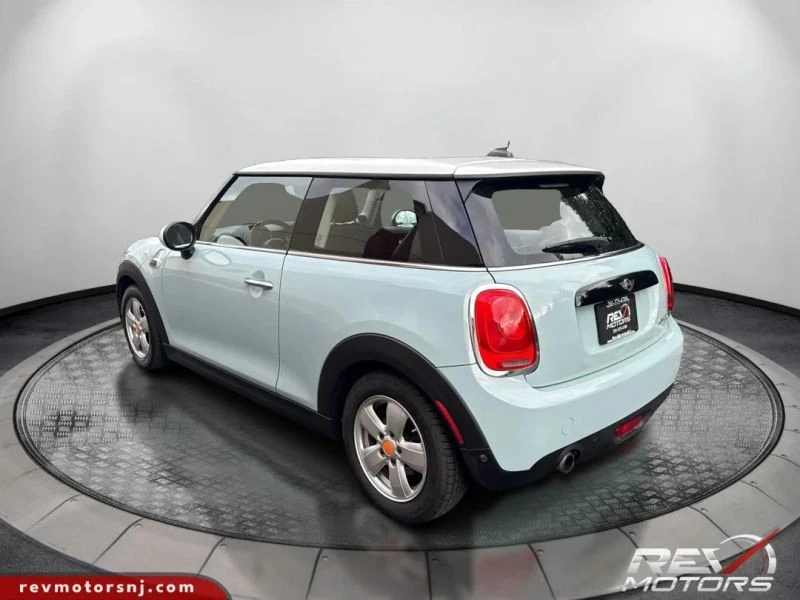 2018 Mini Mini 3rd Gen - Image 3 of 12