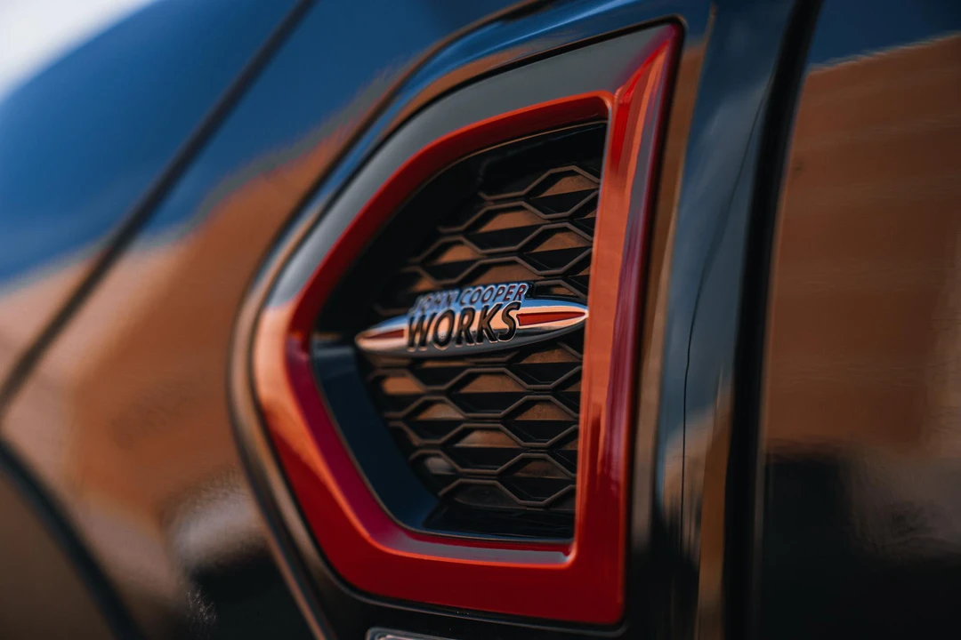 2018 Mini Countryman 2nd Gen - Image 12 of 31