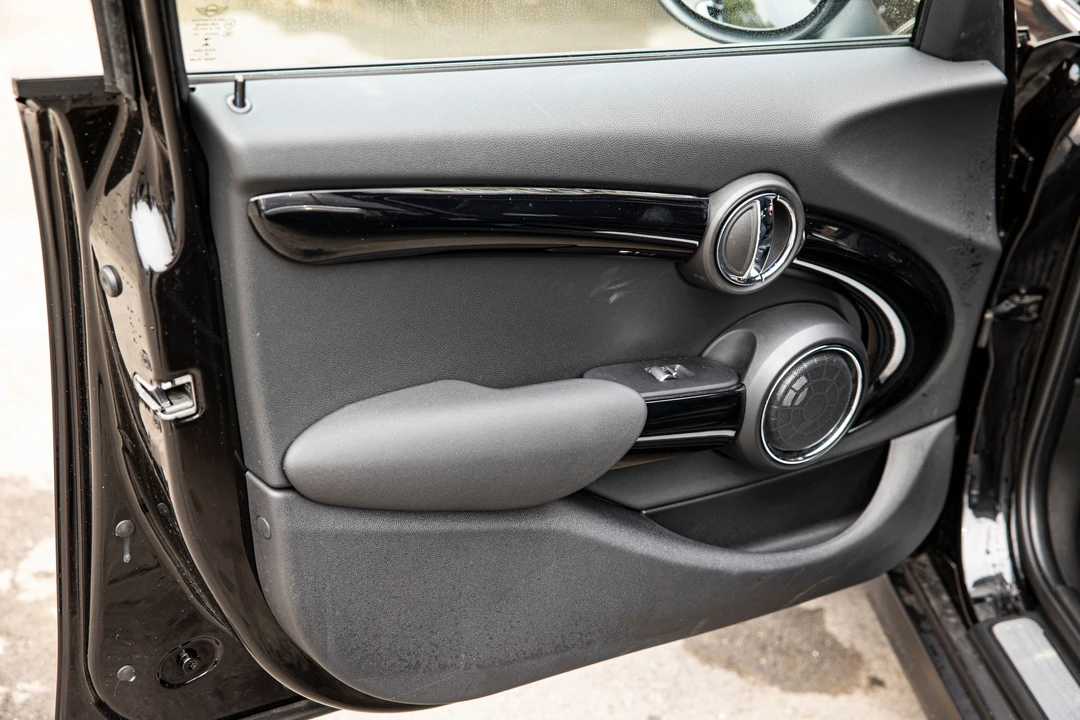 2018 Mini Mini 3rd Gen - Image 12 of 16