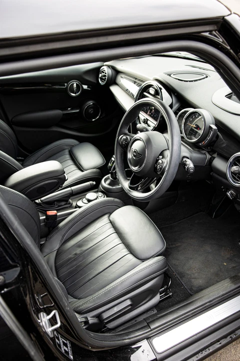 2018 Mini Mini 3rd Gen - Image 15 of 16