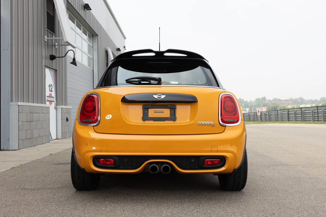 2018 Mini Mini Cooper S 3rd Gen - Image 15 of 31