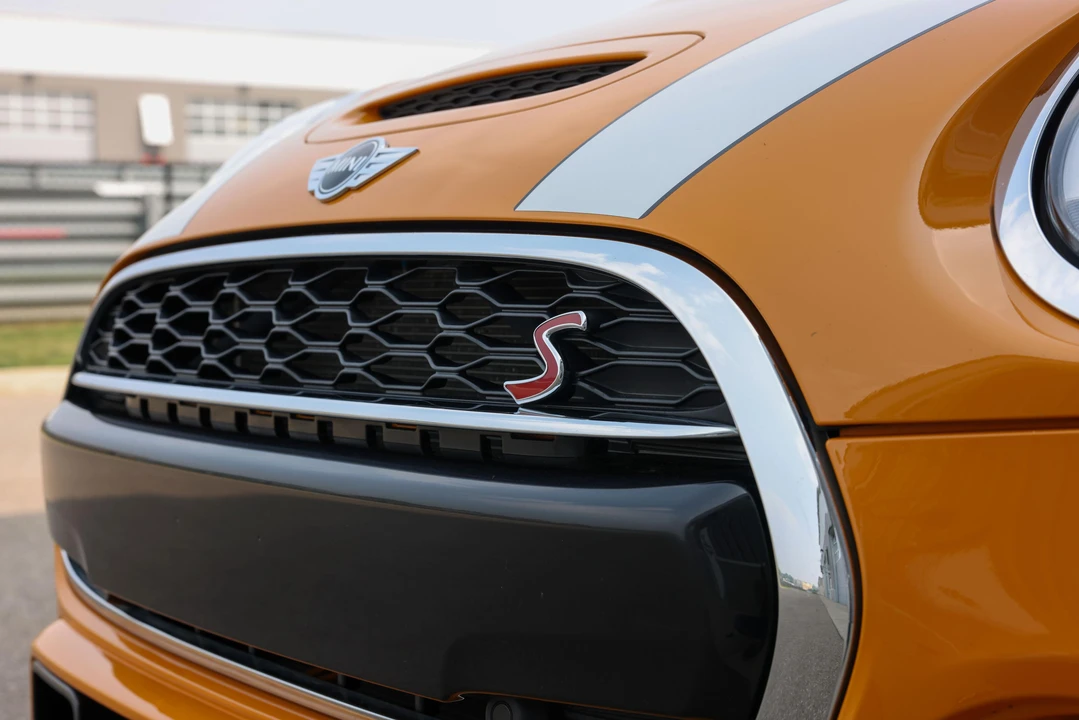 2018 Mini Mini Cooper S 3rd Gen - Image 29 of 31