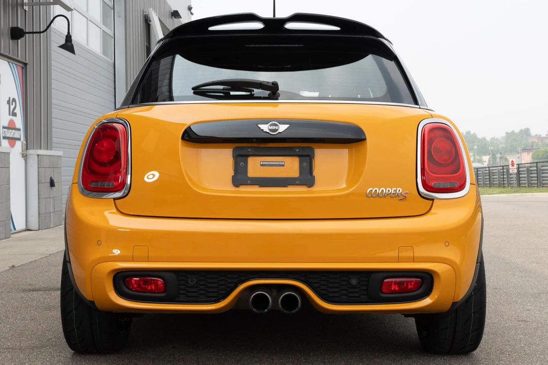 2018 Mini Mini Cooper S 3rd Gen - Image 5 of 31
