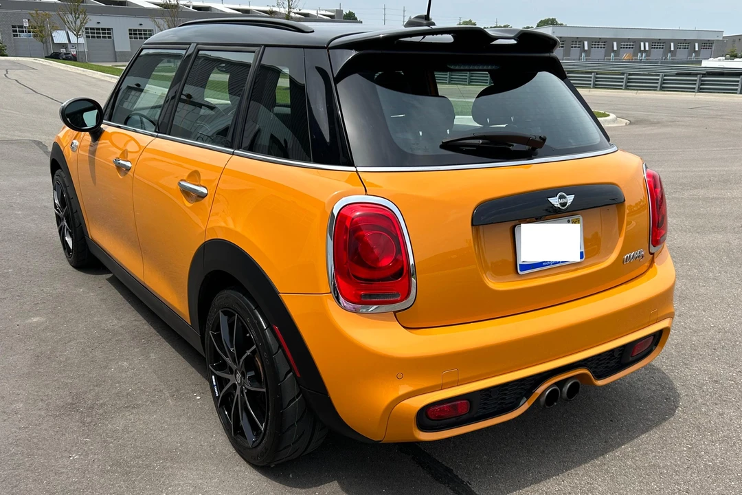 2018 Mini Mini Cooper S 3rd Gen - Image 4 of 31