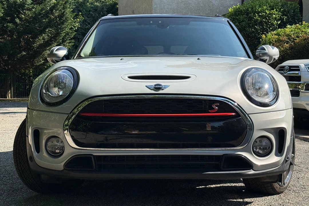 2018 Mini Clubman 2nd Gen - Image 2 of 31