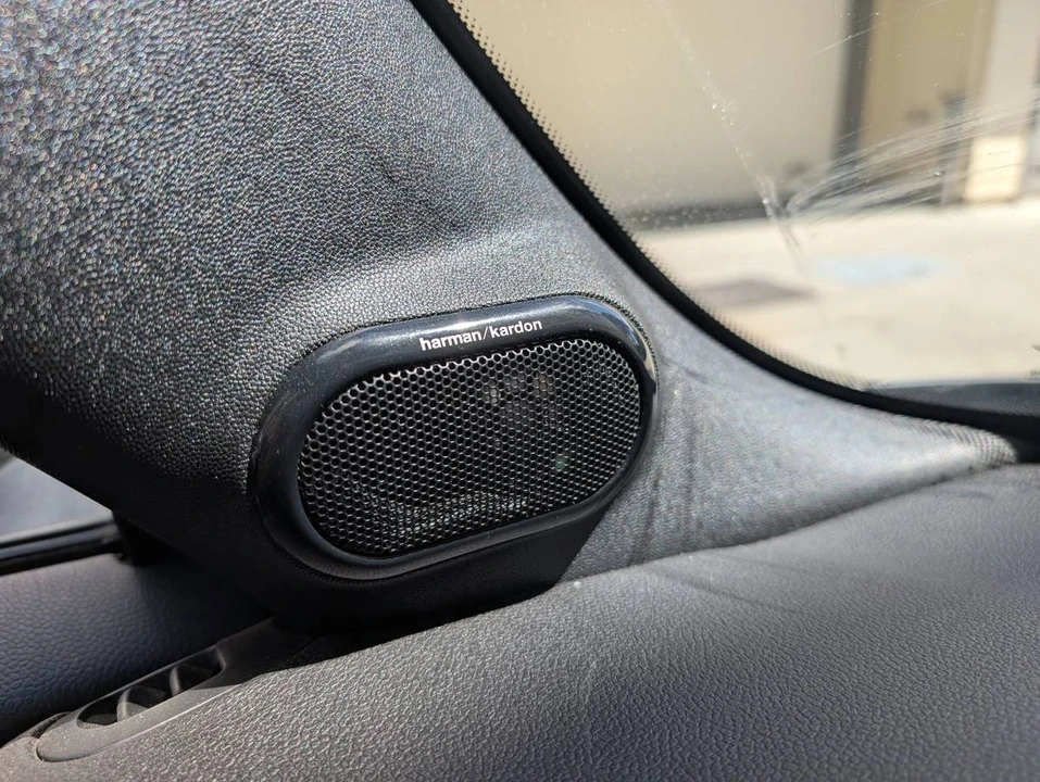 2018 Mini Mini 3rd Gen - Image 6 of 12