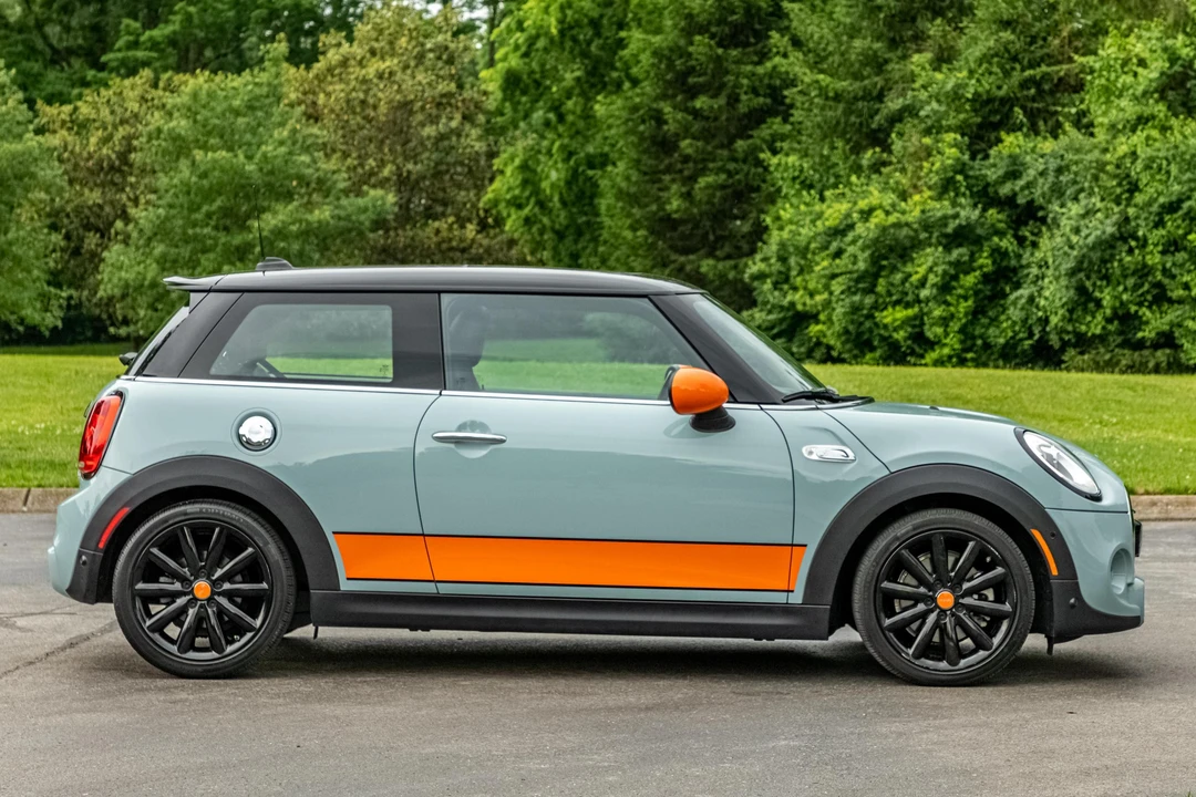 2018 Mini Mini Cooper S 3rd Gen - Image 3 of 31