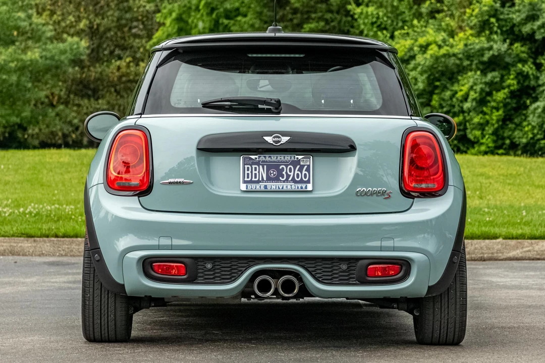 2018 Mini Mini Cooper S 3rd Gen - Image 5 of 31
