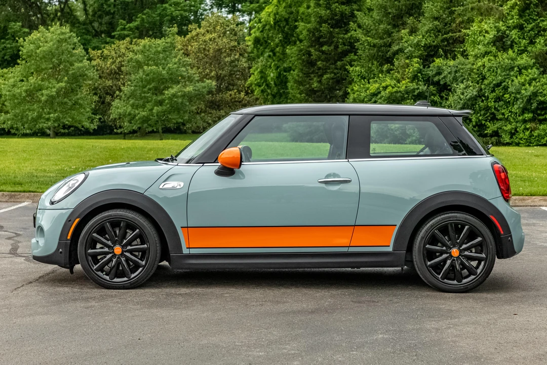 2018 Mini Mini Cooper S 3rd Gen - Image 9 of 31