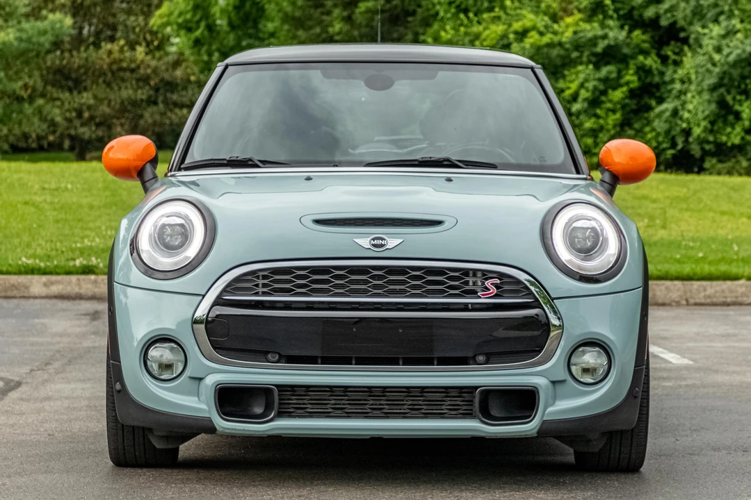 2018 Mini Mini Cooper S 3rd Gen - Image 2 of 31