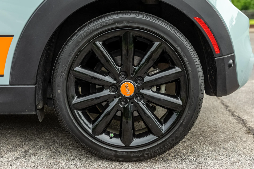 2018 Mini Mini Cooper S 3rd Gen - Image 26 of 31