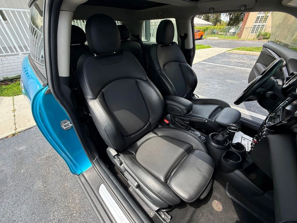 2018 Mini Mini Cooper S 3rd Gen - Image 2 of 12