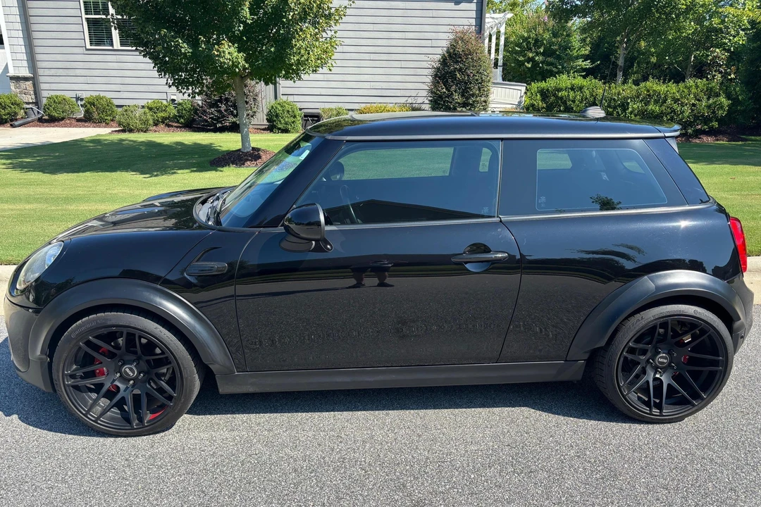 2018 Mini Mini Cooper S 3rd Gen - Image 3 of 31