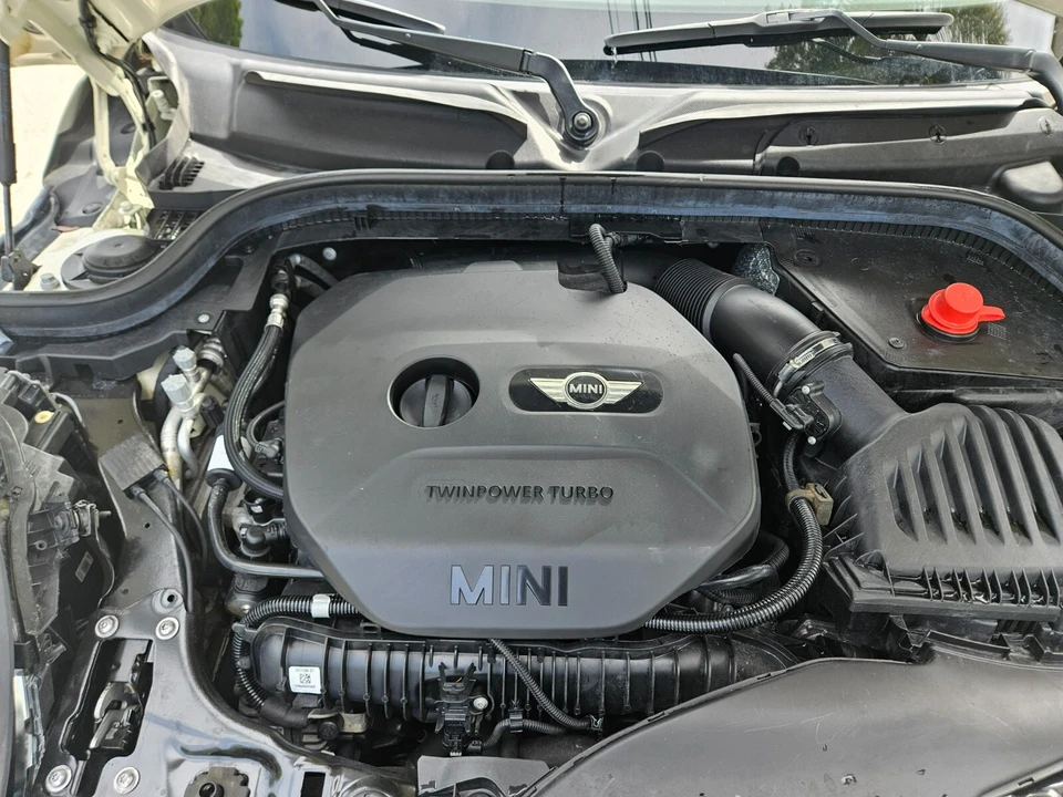 2018 Mini Mini Cooper S 3rd Gen - Image 13 of 20