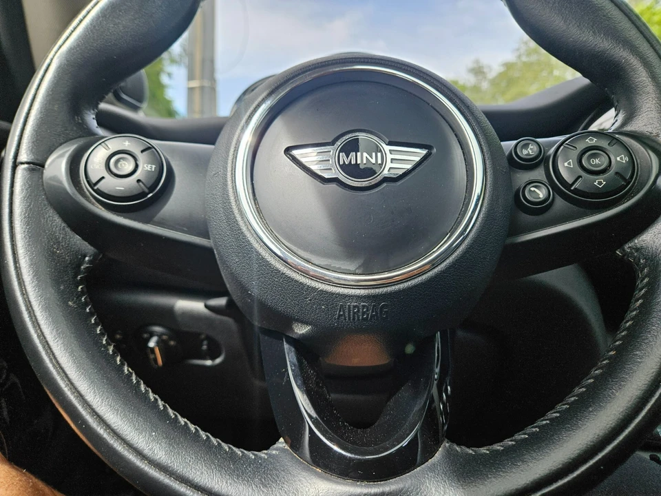 2018 Mini Mini Cooper S 3rd Gen - Image 17 of 20