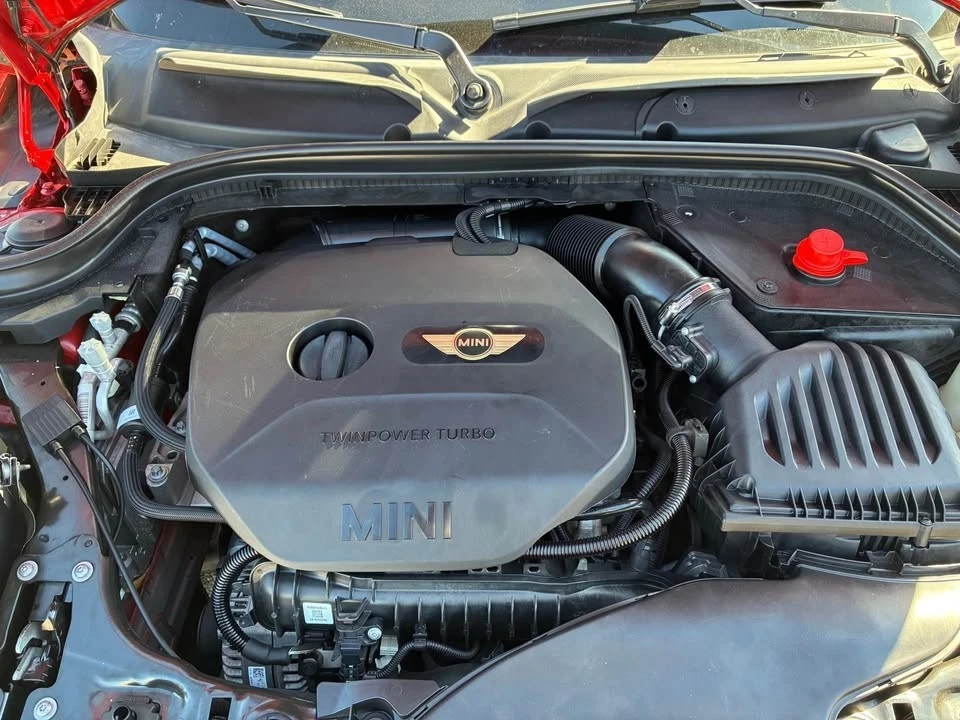 2018 Mini Mini 3rd Gen - Image 12 of 13