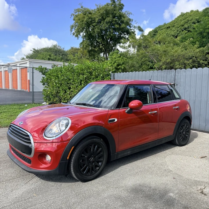 2018 Mini Mini 3rd Gen - Image 2 of 17