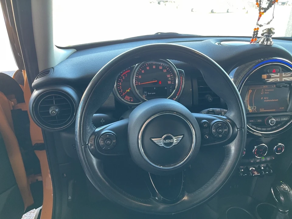 2018 Mini Mini 3rd Gen - Image 6 of 9