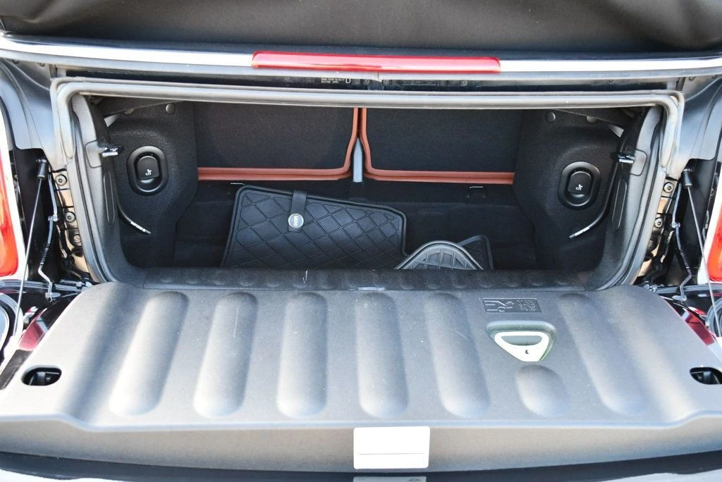2018 Mini Mini 3rd Gen - Image 17 of 31