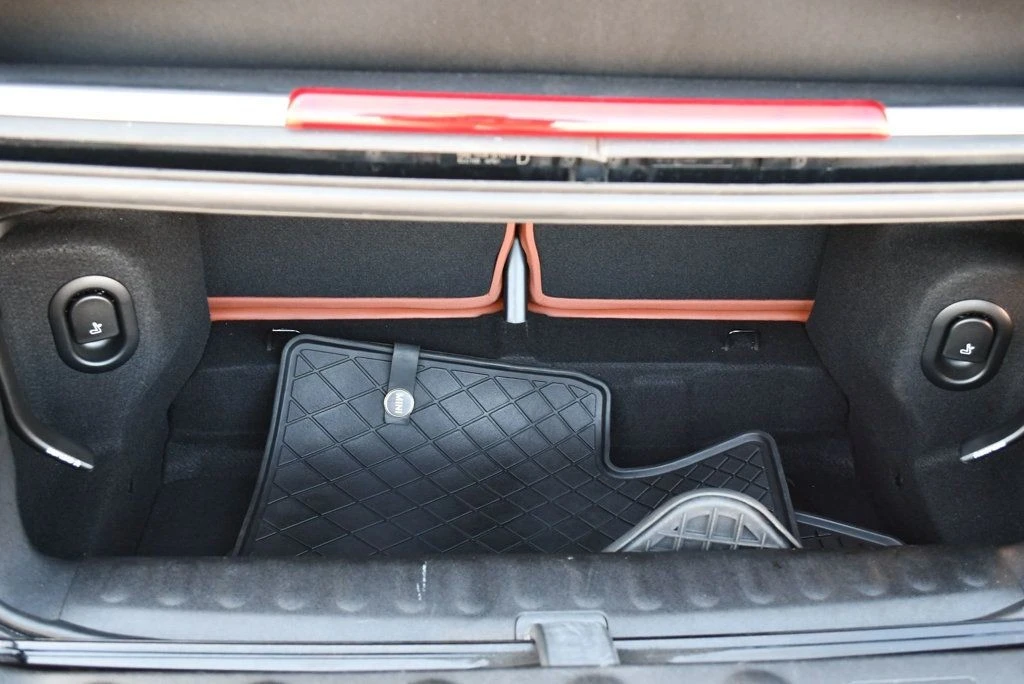 2018 Mini Mini Cooper S 3rd Gen - Image 16 of 21