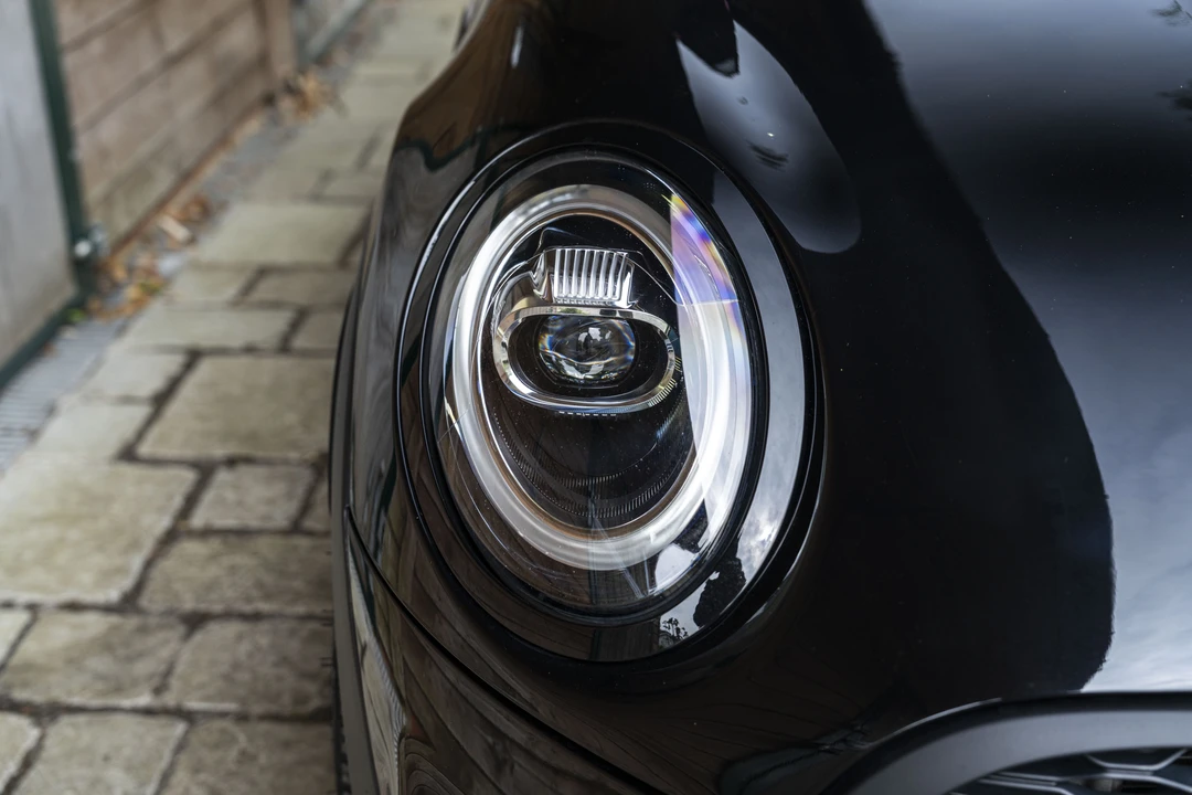 2018 Mini Mini John Cooper Works 3rd Gen - Image 9 of 31
