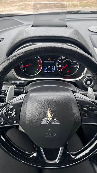 2018 Mitsubishi Eclipse Cross - Image 4 of 10