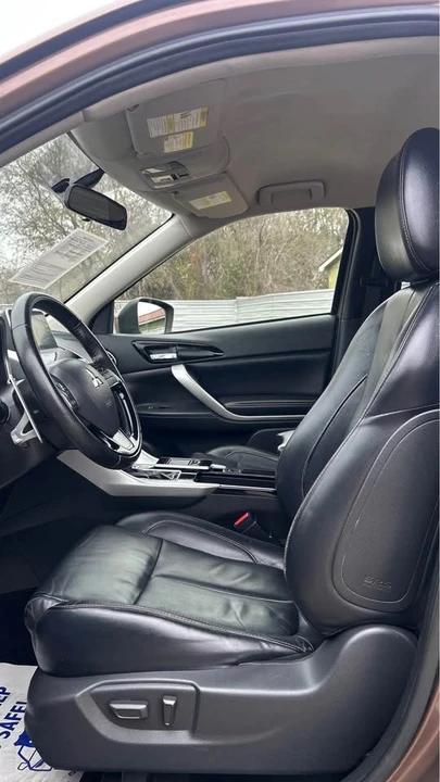 2018 Mitsubishi Eclipse Cross - Image 8 of 10
