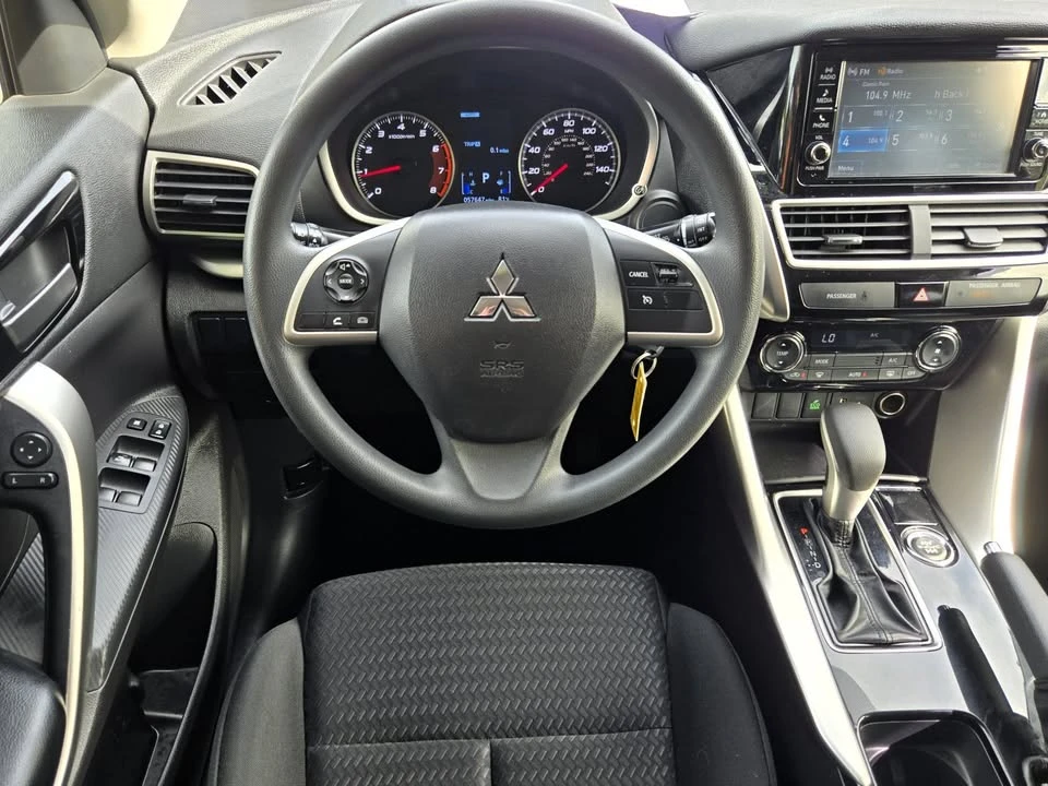 2018 Mitsubishi Eclipse Cross - Image 15 of 17