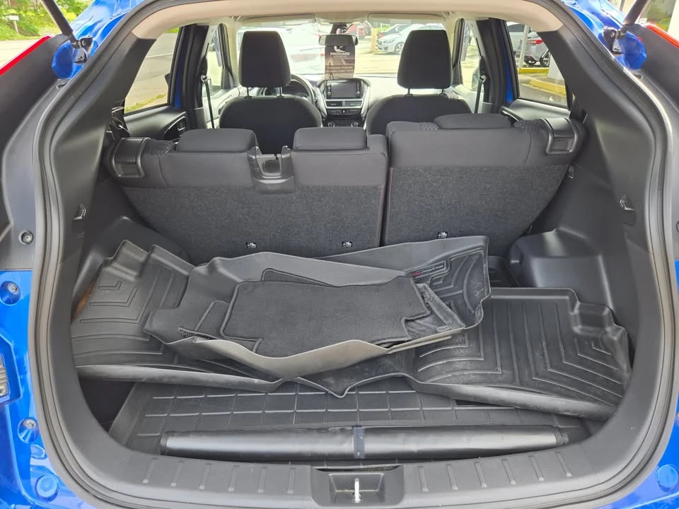 2018 Mitsubishi Eclipse Cross - Image 12 of 17