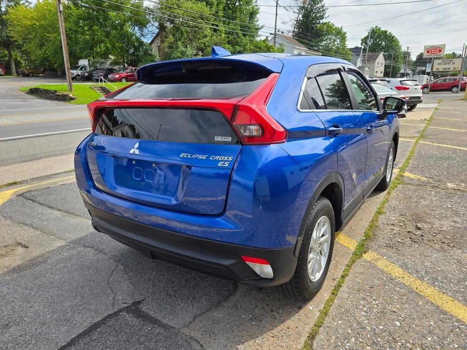 2018 Mitsubishi Eclipse Cross - Image 5 of 17