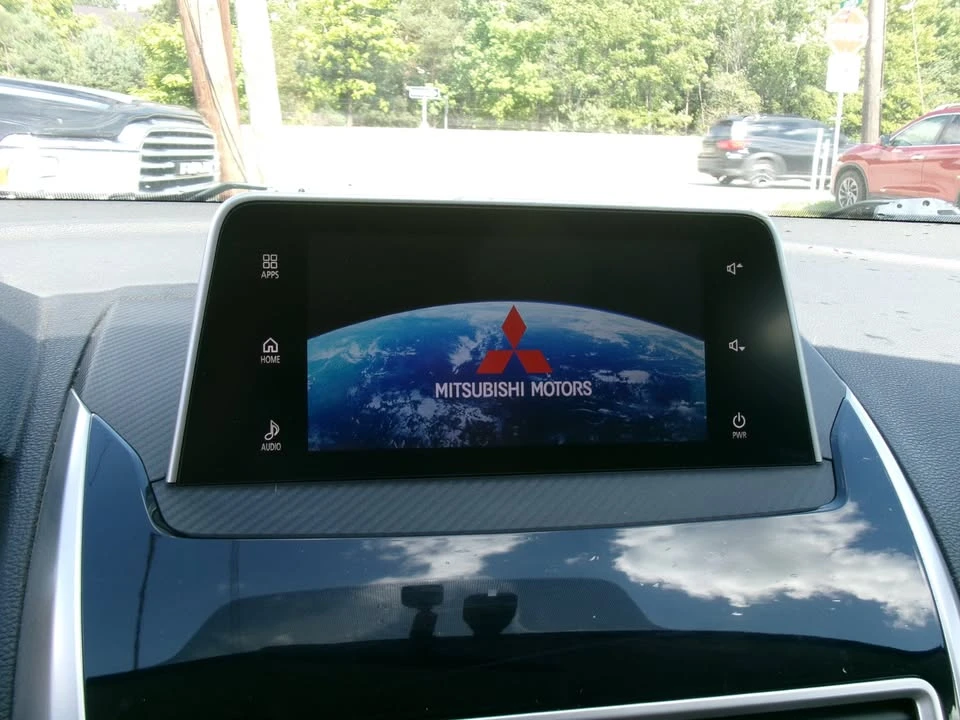 2018 Mitsubishi Eclipse Cross - Image 9 of 9
