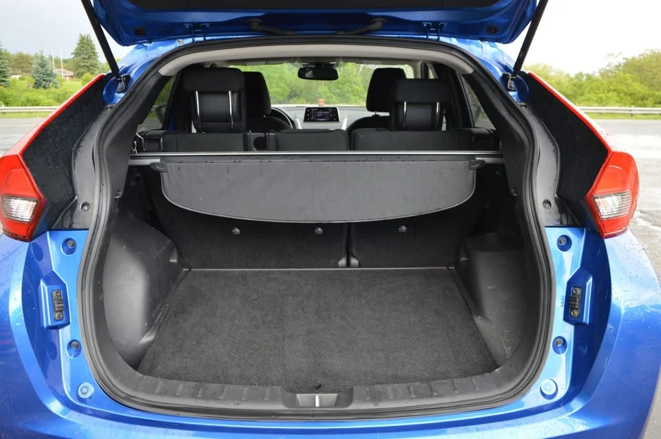 2018 Mitsubishi Eclipse Cross - Image 11 of 20