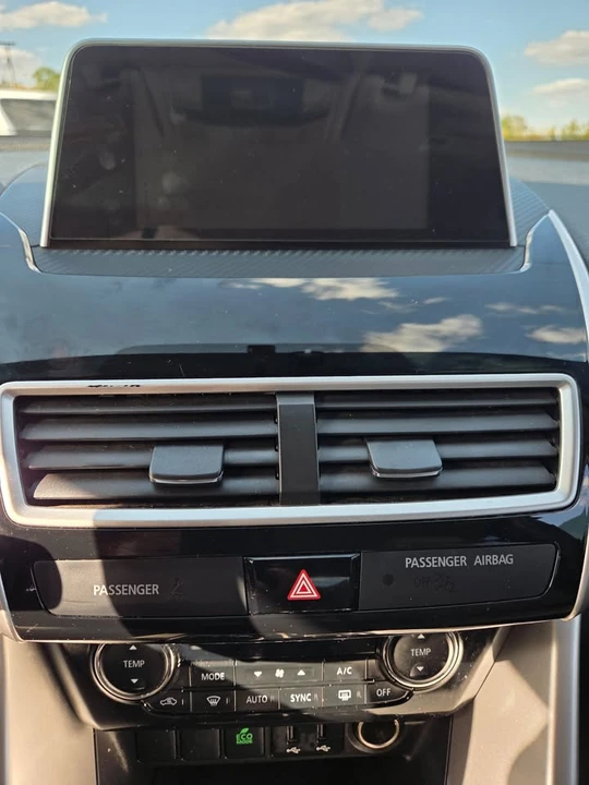 2018 Mitsubishi Eclipse Cross - Image 19 of 20