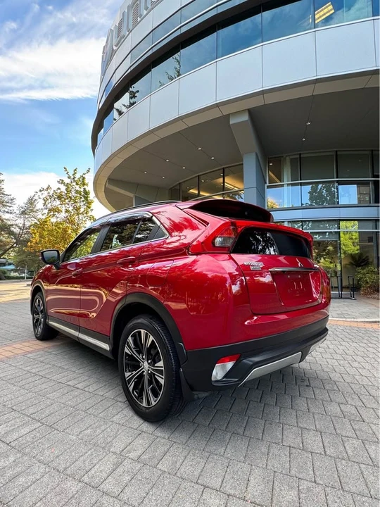 2018 Mitsubishi Eclipse - Image 7 of 18
