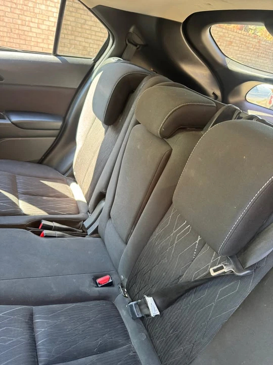 2018 Mitsubishi Eclipse - Image 6 of 6