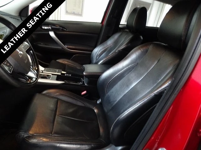 2018 Mitsubishi Eclipse - Image 2 of 20