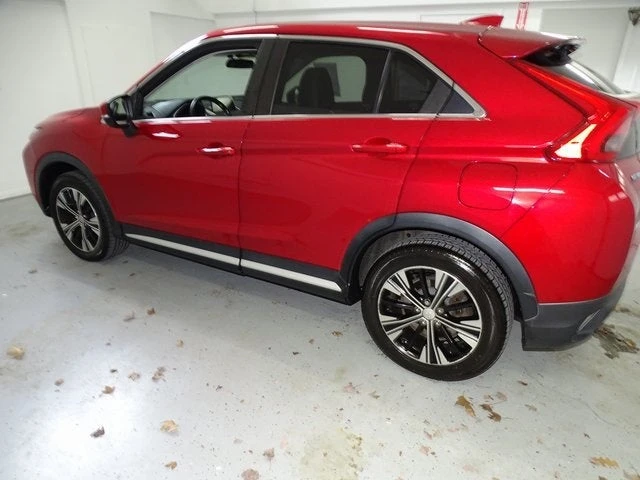 2018 Mitsubishi Eclipse - Image 18 of 20