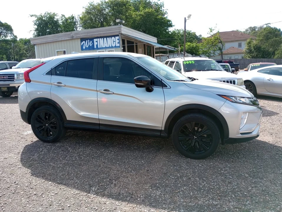 2018 Mitsubishi Eclipse Cross - Image 8 of 14