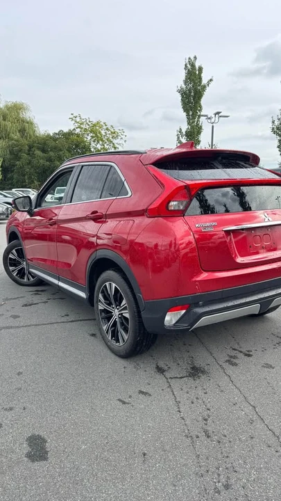2018 Mitsubishi Eclipse Cross - Image 4 of 16