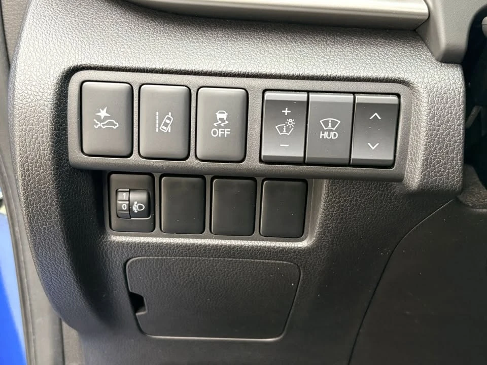 2018 Mitsubishi Eclipse Cross - Image 14 of 15