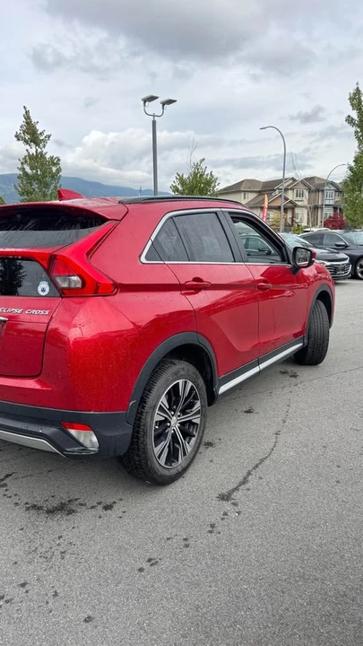2018 Mitsubishi Eclipse Cross - Image 8 of 16