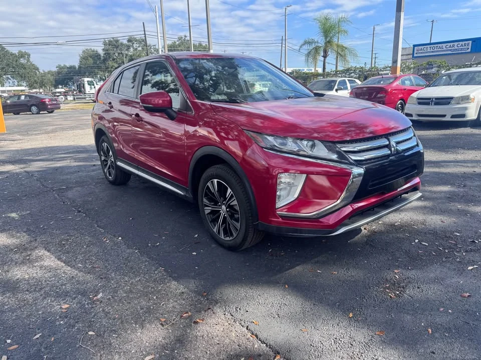 2018 Mitsubishi Eclipse Cross - Image 2 of 4