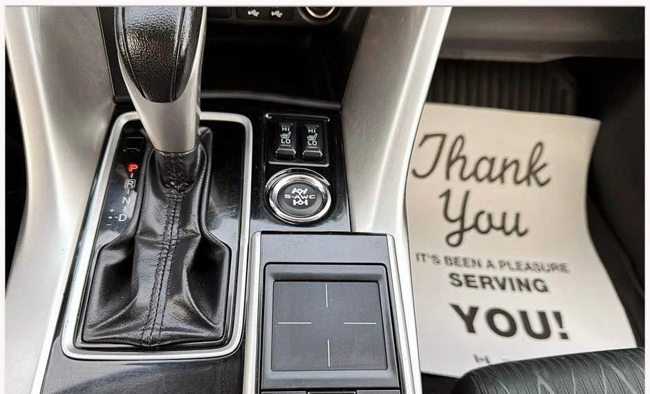 2018 Mitsubishi Eclipse Cross - Image 15 of 16